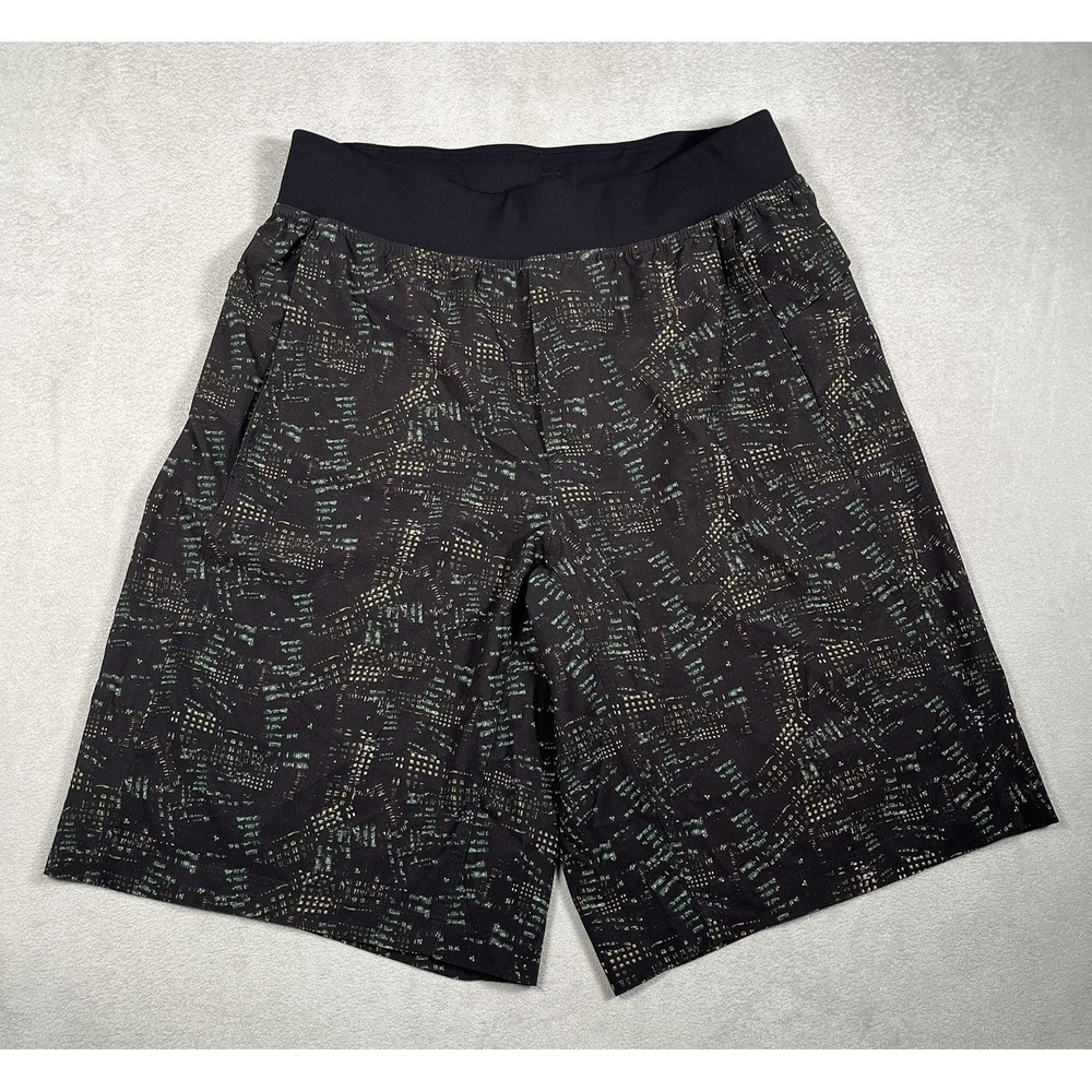 Lululemon Mens Medium Pace Breaker THE Linerless Shorts City Lights 11" Inseam